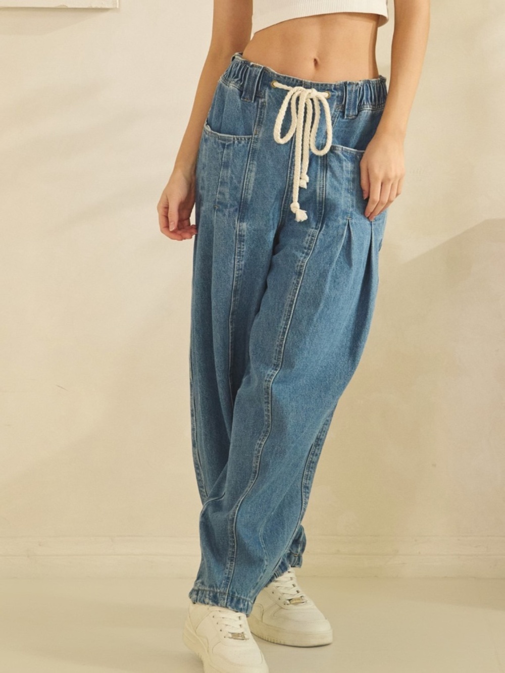 Sage + Fig Medium Wash Stretchy Waist Wide leg Denim Jean Joggers - Picture 4 of 6